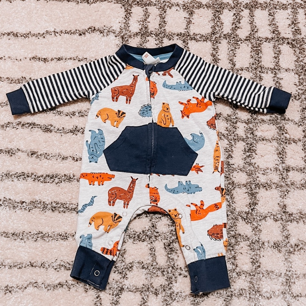 Cat & Jack newborn footsie
